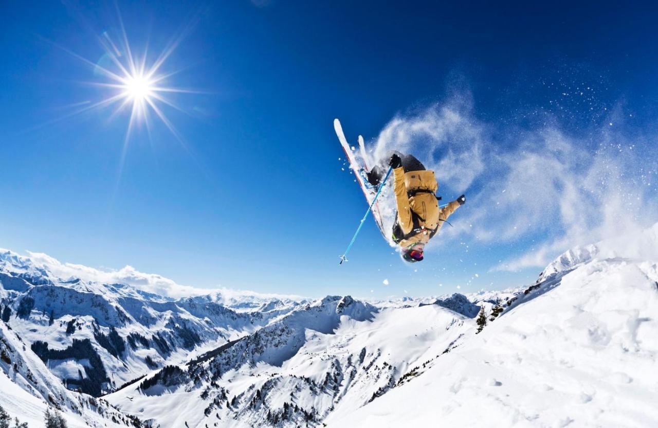 Alpinresort Valsaa - Sport & Spa Saalbach-Hinterglemm Exteriör bild
